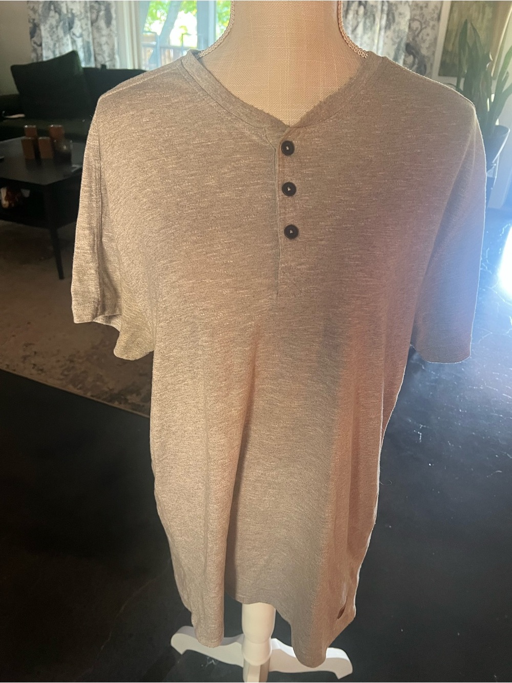 Men's Short-Sleeve Henley T-Shirt in Heather Gray